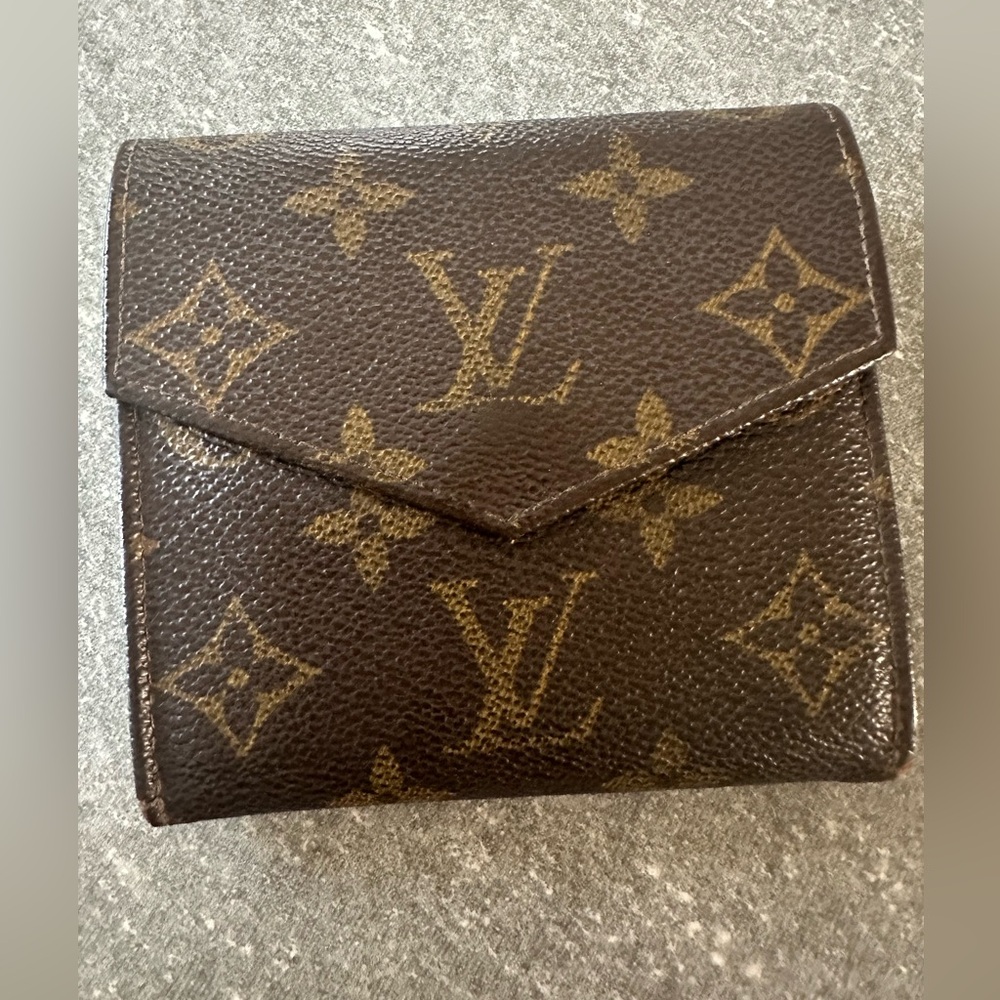 Louis Vuitton Classic Monogram Brown Wallet - Double Snap